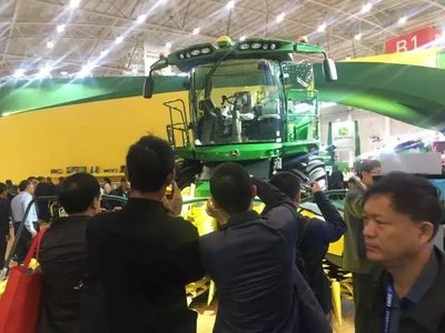 約翰迪爾全線解決方案閃耀全國農(nóng)機(jī)展